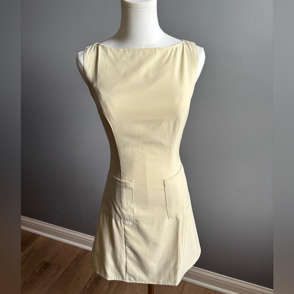 Rihoas Yellow Boat Neck Cutout Mini Dress